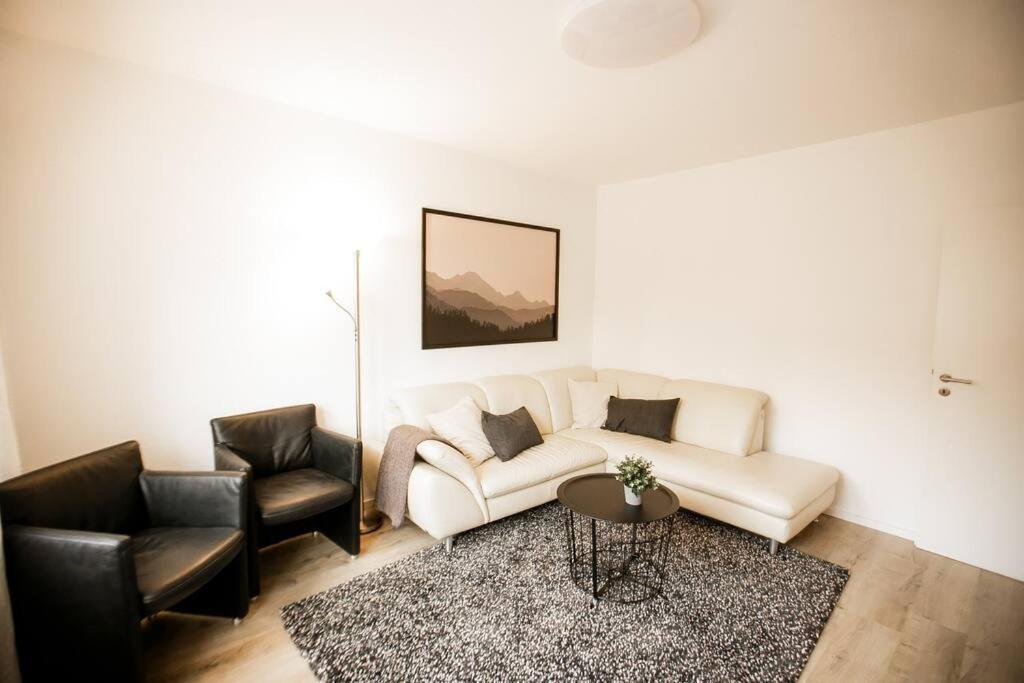 Bonquartier - House - Garden - Forest - Top Road Connection Siegburg Exteriör bild